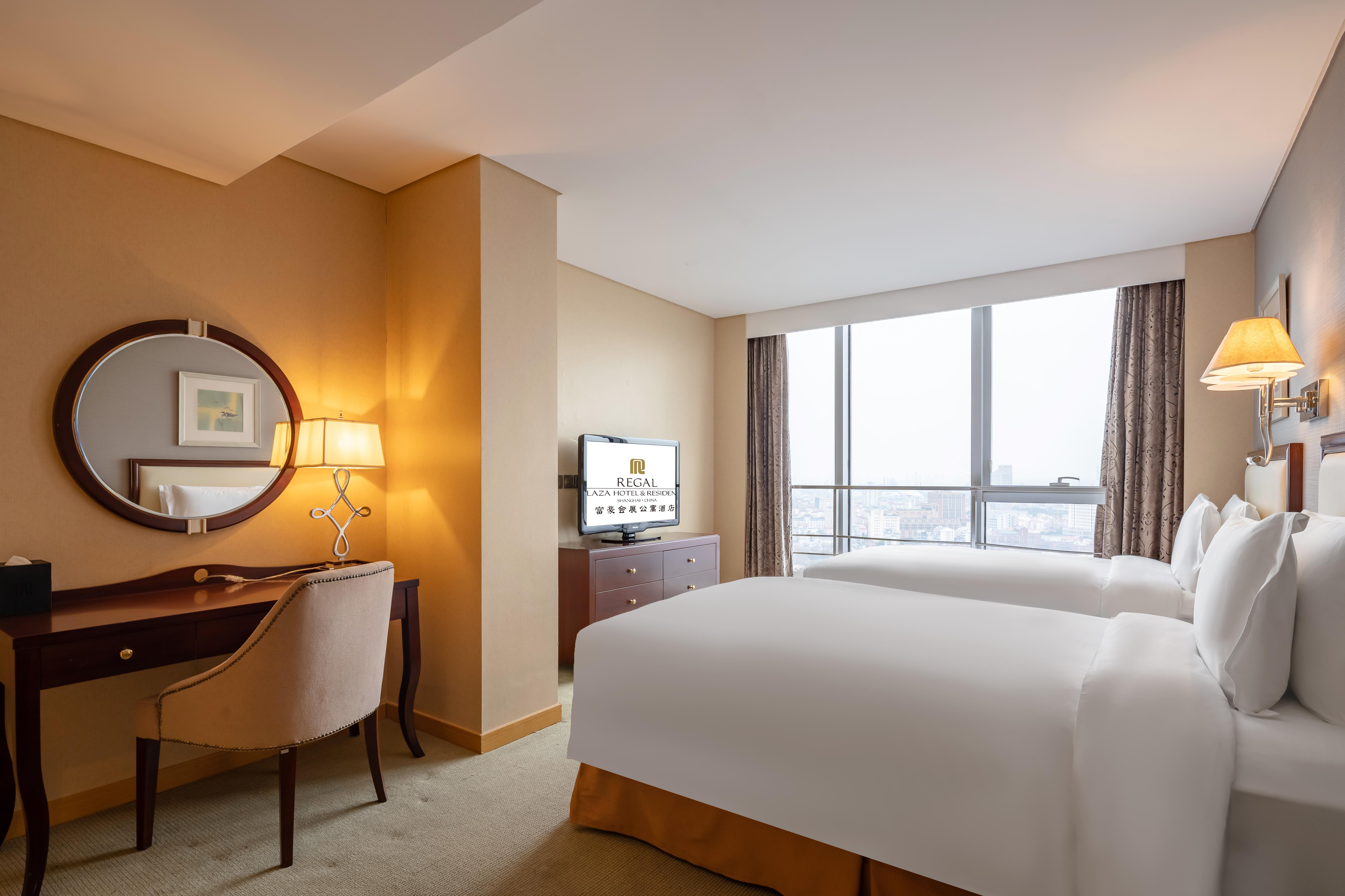 Regal Plaza Hotel & Residence Waigaoqiao Shanghaj Zewnętrze zdjęcie
